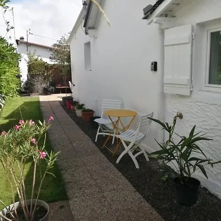 Ma Pensee, Petite Maison Avec Jardin Vakantiehuis *